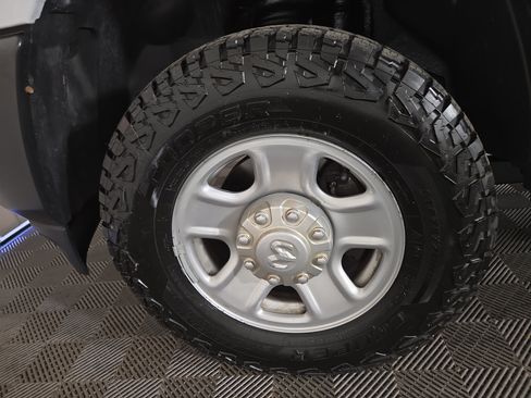 Used 2020 RAM 2500 Tradesman w/ Safety Group AWD/4WD image 32