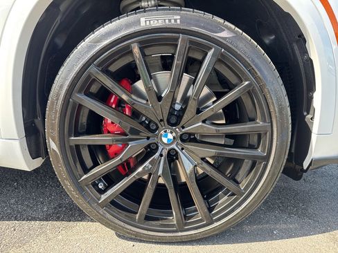 Used 2022 BMW X5 M50i w/ Executive Package image 16