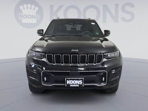 Used 2023 Jeep Grand Cherokee Overland w/ Luxury Tech Group IV image 11