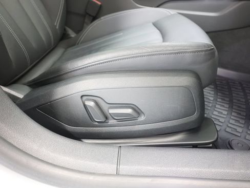 Used 2022 Audi A5 2.0T Premium w/ Convenience Package AWD/4WD image 22