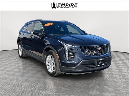 Certified 2023 Cadillac XT4 Luxury w/ Cold Weather Package AWD/4WD image 1