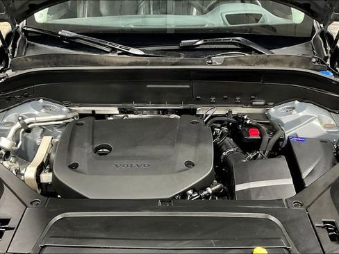 Certified 2023 Volvo XC90 B6 Ultimate w/ Protection Package Premier AWD/4WD image 13