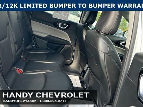 Used 2022 Jeep Compass Limited image 39