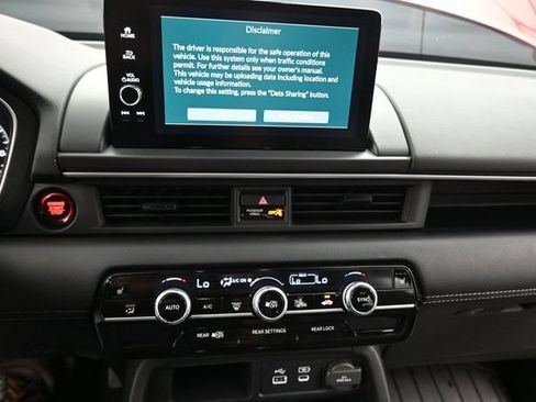 Certified 2025 Honda Pilot EX-L image 11