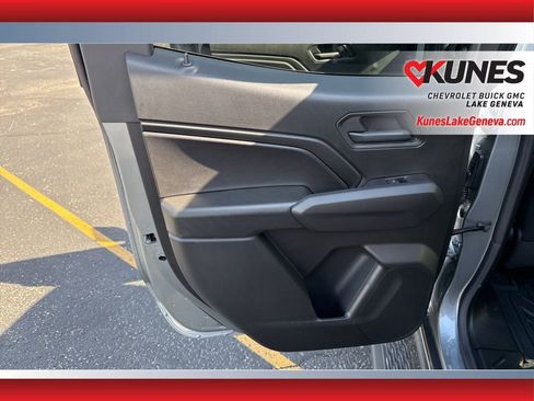 New 2025 Chevrolet Colorado Trail Boss w/ Off-Road Front Bumper Package image 16