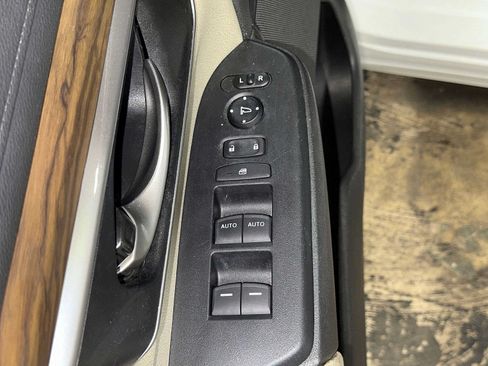 Used 2019 Honda CR-V EX image 22