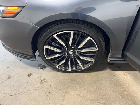 Used 2024 Honda Accord Touring image 30