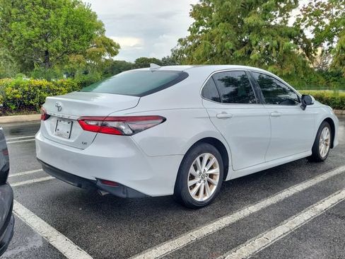 Used 2024 Toyota Camry LE FWD image 4