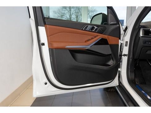 New 2026 BMW X5 xDrive50e AWD/4WD image 48