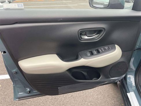 New 2026 Honda HR-V LX image 15