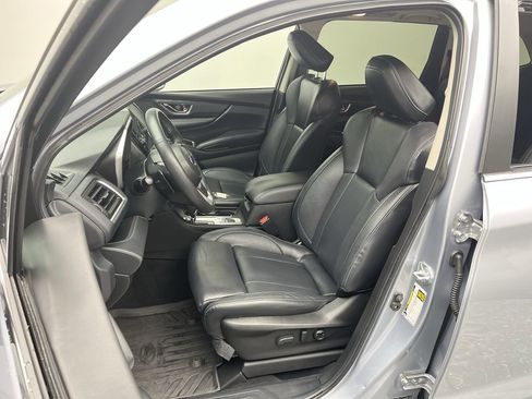 Used 2024 Subaru Ascent Limited image 8