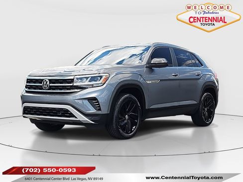 Used 2022 Volkswagen Atlas Cross Sport SE w/ Black Wheel Package AWD/4WD image 1