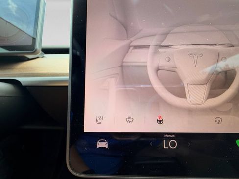 Used 2022 Tesla Model 3 Performance AWD/4WD image 20