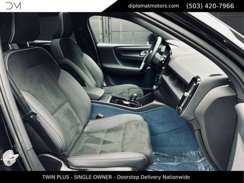Used 2023 Volvo C40 P8 Recharge Plus AWD/4WD image 19