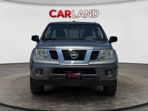 Used 2016 Nissan Frontier SV w/ SV Value Truck Package RWD image 9