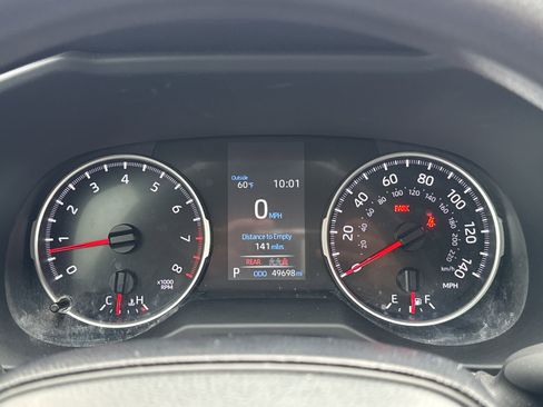 Used 2021 Toyota RAV4 LE image 13