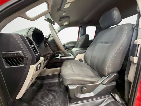 Used 2017 Ford F150 XL w/ Equipment Group 101A Mid RWD image 12