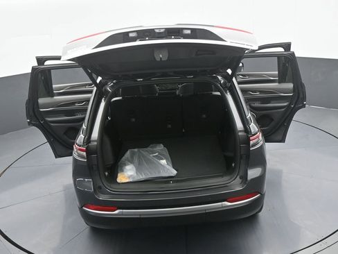 New 2026 Jeep Grand Cherokee Limited RWD image 62