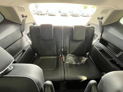 New 2026 Volkswagen Atlas SEL Premium R-Line image 28