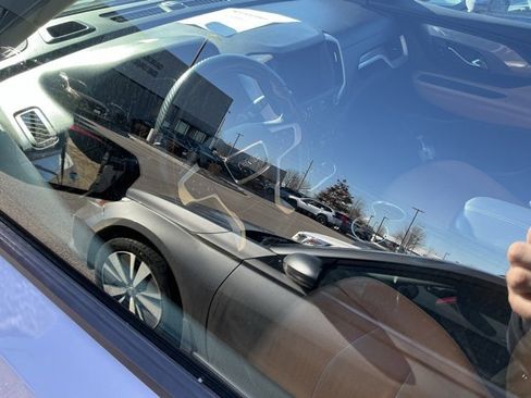 Used 2019 GMC Terrain SLT w/ Infotainment Package II image 27