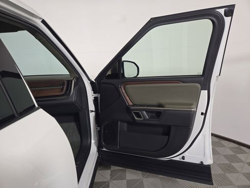 Used 2023 Rivian R1T Adventure image 18