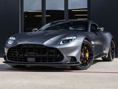 Used 2025 Aston Martin Vanquish