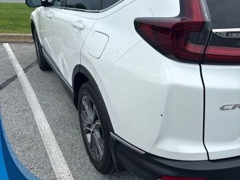 Used 2021 Honda CR-V Touring image 1