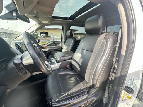Used 2016 Ford F150 Lariat w/ Equipment Group 502A Luxury AWD/4WD image 20
