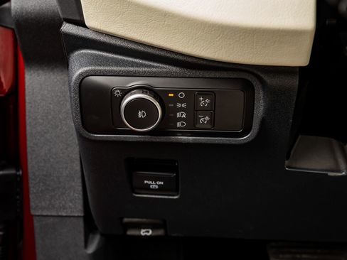 Used 2025 Ford Bronco Heritage Edition image 22