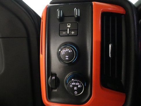 Used 2015 Chevrolet Silverado 1500 LT w/ Midnight Edition AWD/4WD image 18