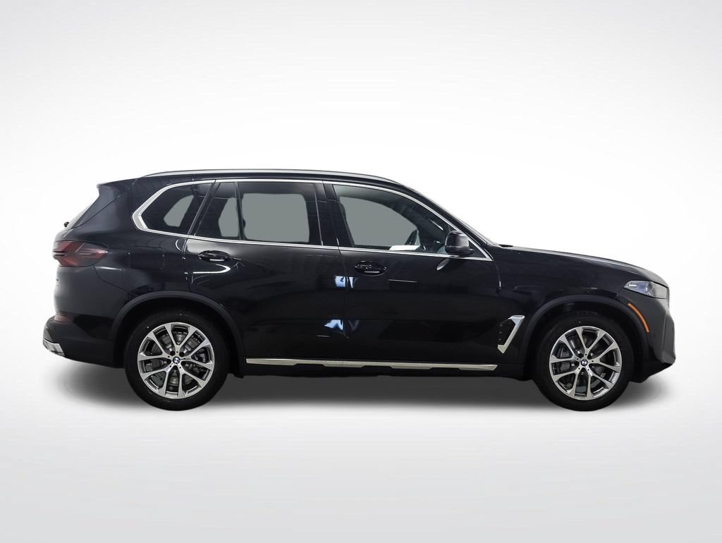 Used 2026 BMW X5 xDrive50e AWD/4WD image 6