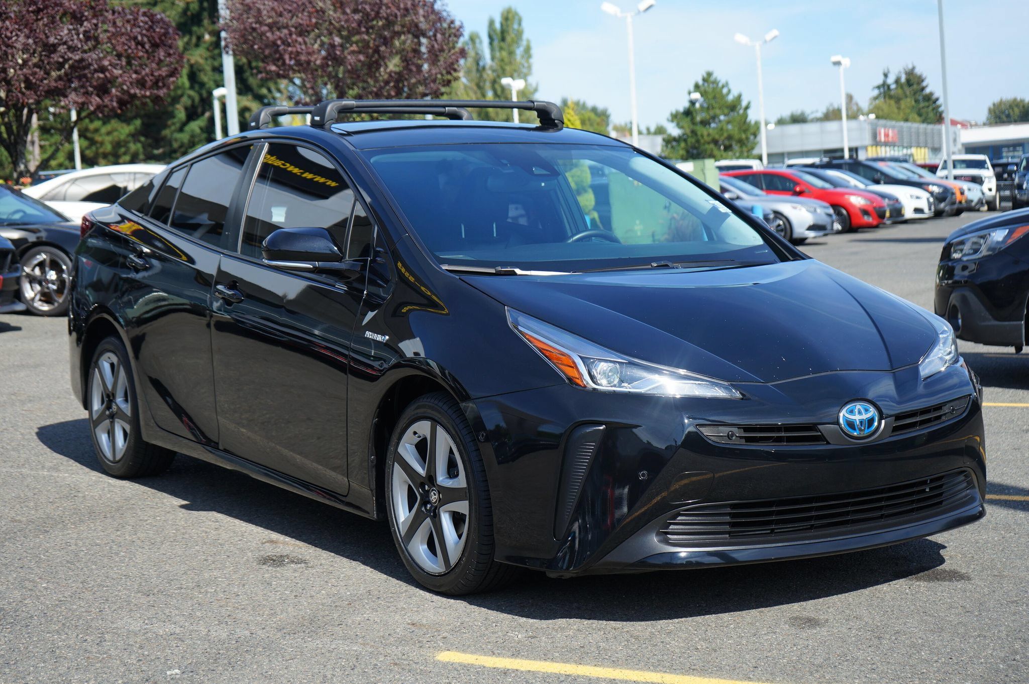 Used 2020 Toyota Prius XLE FWD image 7