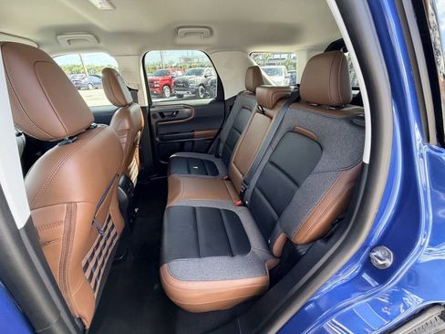 Used 2023 Ford Bronco Sport Outer Banks w/ Tech Package image 18