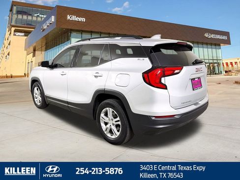Used 2020 GMC Terrain SLE w/ Driver Convenience Package image 5