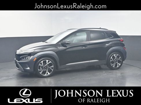 Used 2022 Hyundai Kona Limited w/ Winter Weather Package image 2