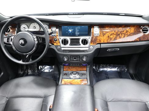 Used 2013 Rolls-Royce Ghost RWD image 52