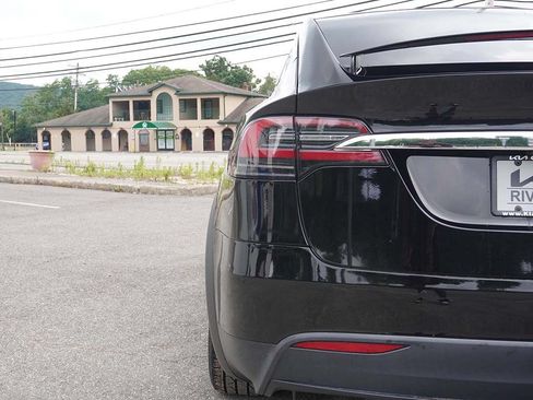 Used 2021 Tesla Model X Long Range AWD/4WD image 16