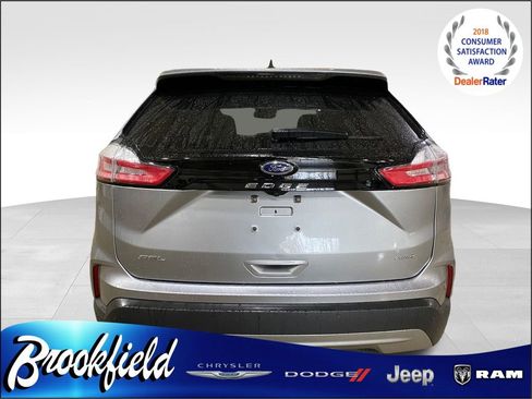 Used 2024 Ford Edge SEL image 4