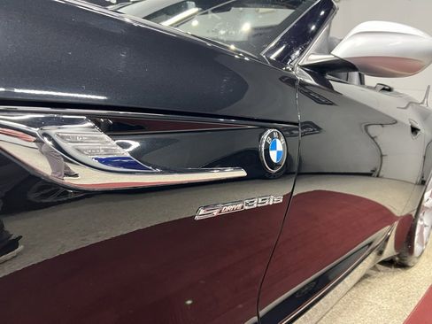 Used 2015 BMW Z4 sDrive35is image 19