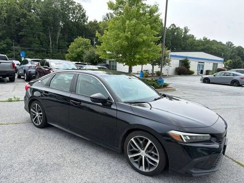 Used 2024 Honda Civic Touring image 13