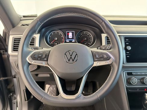 Used 2021 Volkswagen Atlas Cross Sport SE AWD/4WD image 17