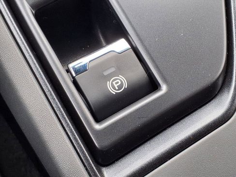 New 2026 Subaru Crosstrek 2.0i Premium image 16