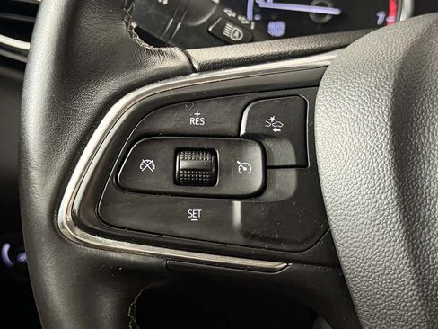 Used 2021 Buick Encore GX Select AWD/4WD image 16