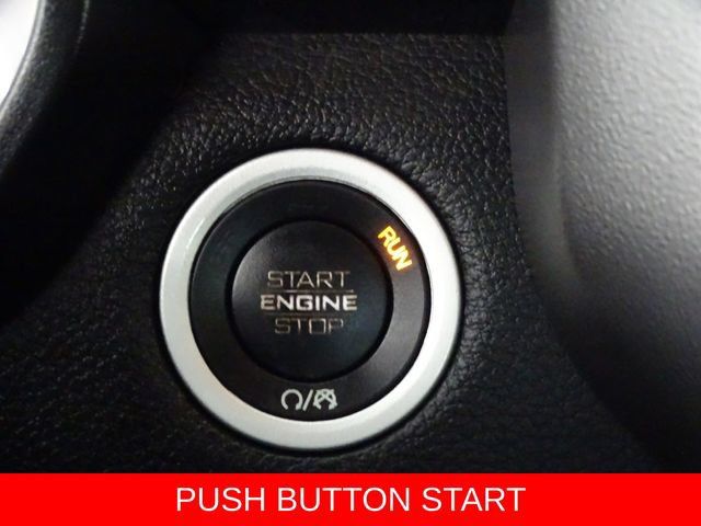 Used 2020 RAM 1500 Big Horn AWD/4WD image 9