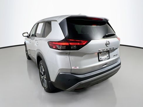 Used 2023 Nissan Rogue SV AWD/4WD image 8