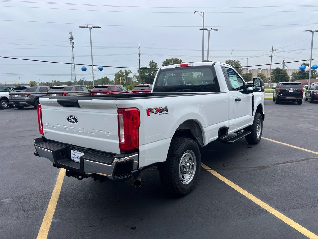 New 2027 Ford F350 XL w/ FX4 Off-Road Package AWD/4WD image 6
