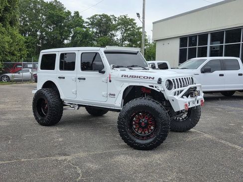 Used 2021 Jeep Wrangler Unlimited Rubicon AWD/4WD image 2