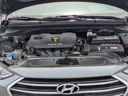Used 2018 Hyundai Elantra Value Edition FWD image 26