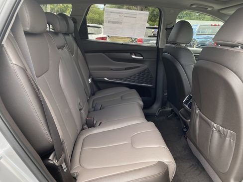 Used 2020 Hyundai Santa Fe SEL w/ Convenience + Premium Package image 22
