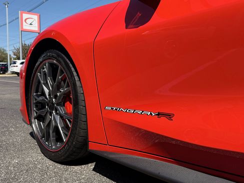 Used 2024 Chevrolet Corvette Stingray Preferred Conv image 4